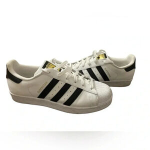 Classic Adidas Shell Toe